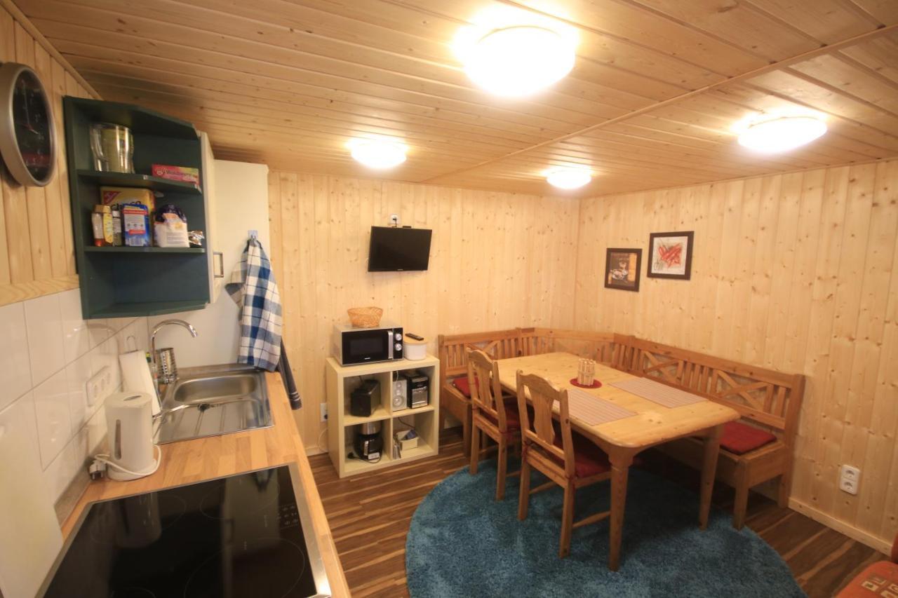Ferienhaus Am Wald تامباخ-ديتهارتس المظهر الخارجي الصورة